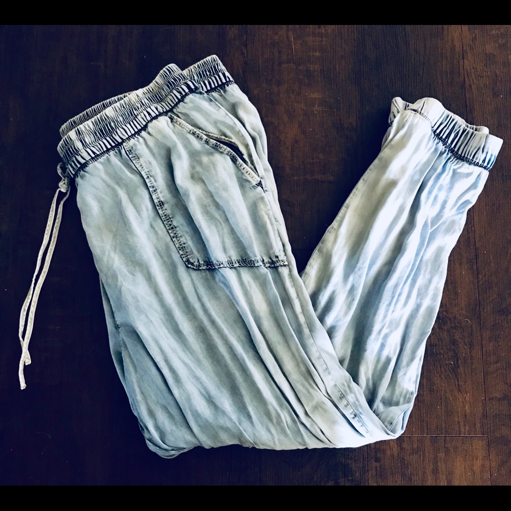 Acid-wash draw-string Denim Joggers